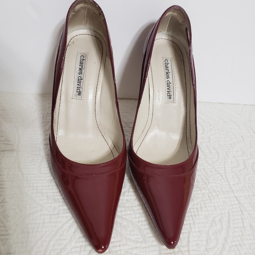 CHARLES DAVID Patent Pumps Heels - Picture 6 of 7